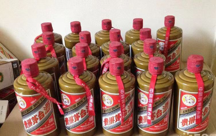 二连浩特精品茅台酒回收